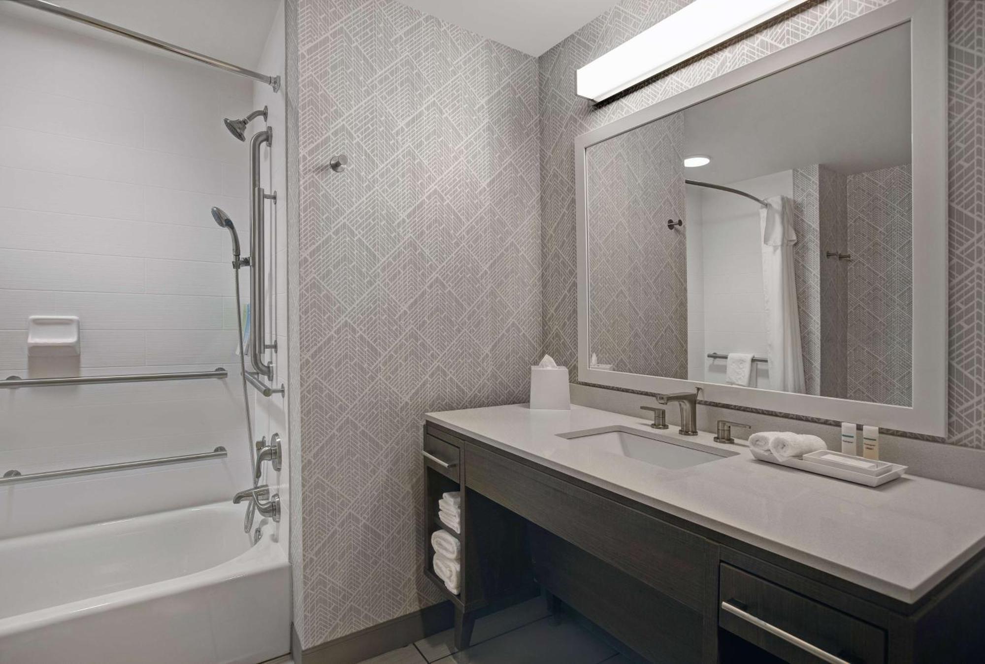 Arden Home2 Suites By Hilton Asheville Airport מראה חיצוני תמונה
